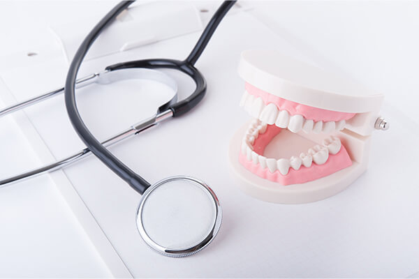 口腔機能を守り、育てる診療